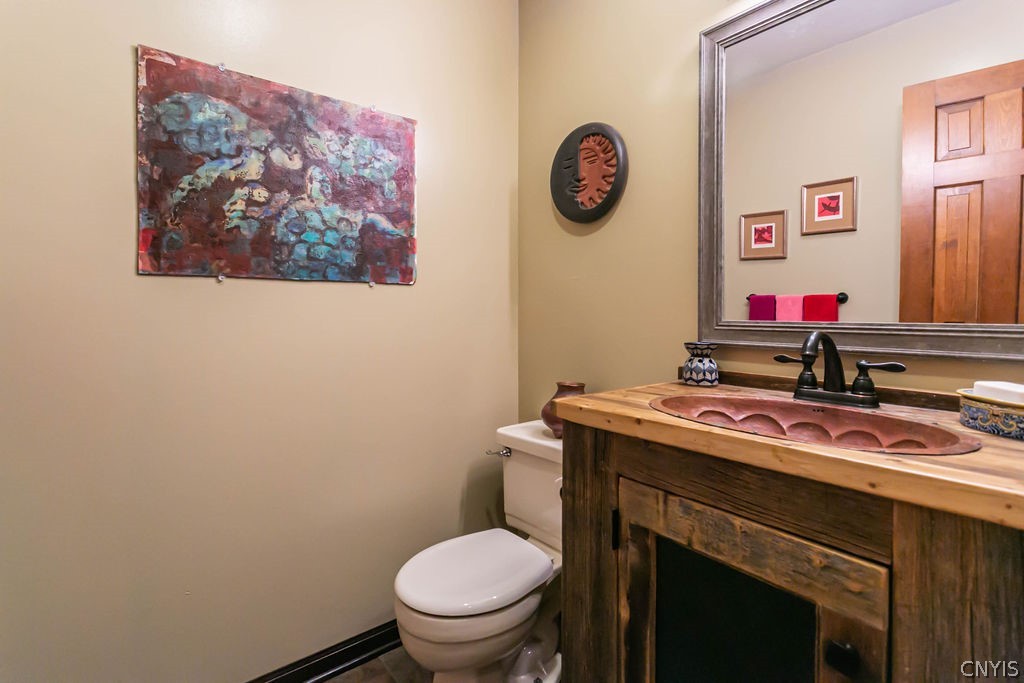 322 Driftwood Drive Oneida, NY 13421 - Photo 44 of 45 1st floor 1/2 bath