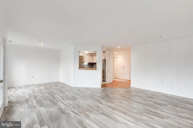 $225,000 | 385 Pleasanton Road, Unit B22, Westminster, MD 21157