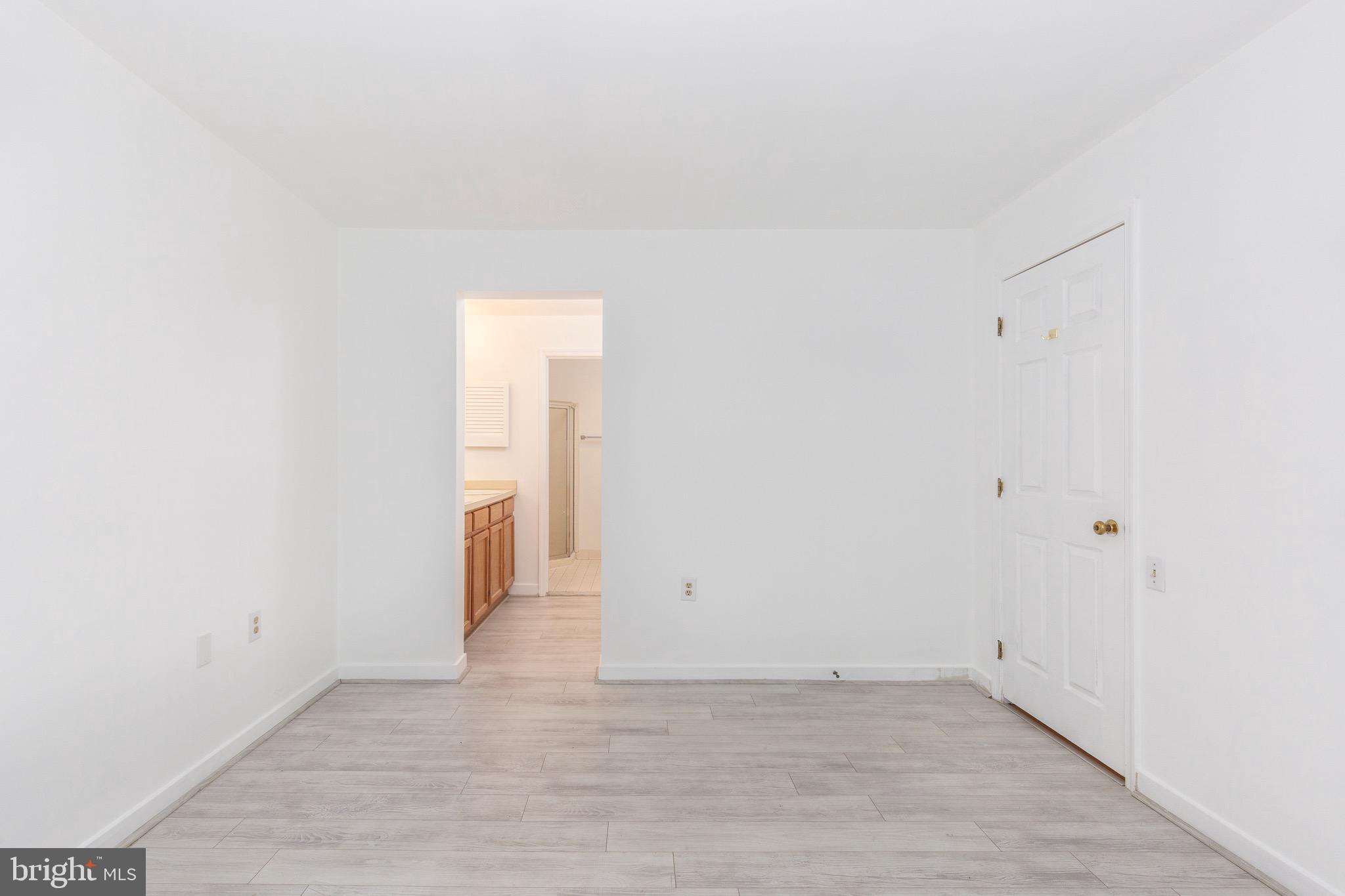 385 Pleasanton Road, Unit B22 Westminster, MD 21157 - Photo 24 of 35 a view of an empty room