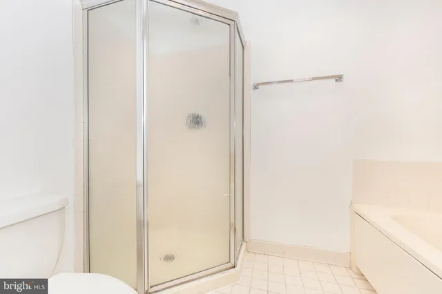 $225,000 | 385 Pleasanton Road, Unit B22, Westminster, MD 21157