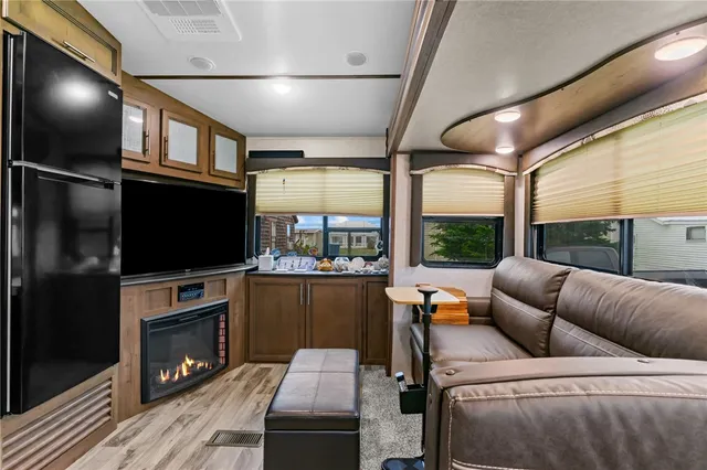 $140,000 | 854 Matunuck Beach Road, Unit 215, South Kingstown, RI 02879