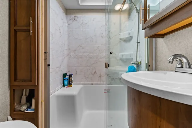 $140,000 | 854 Matunuck Beach Road, Unit 215, South Kingstown, RI 02879