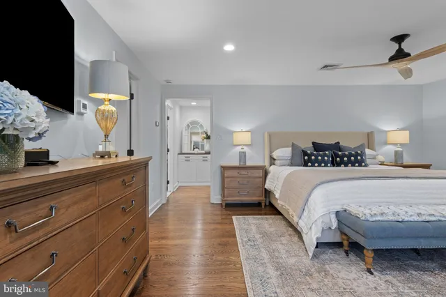 $1,890,000 | 131 Sugartown Road, Devon, PA 19333