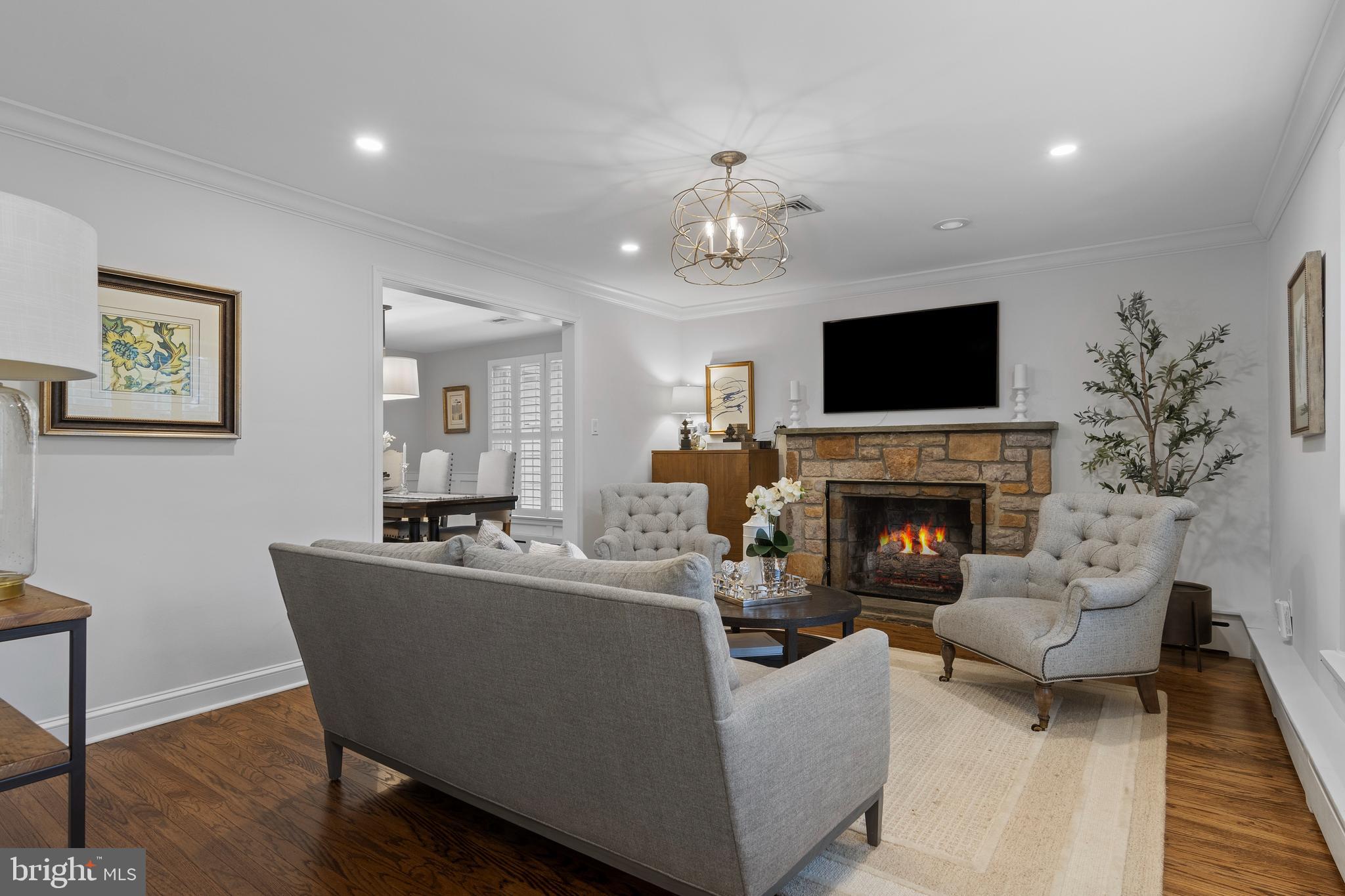 131 Sugartown Road Devon, PA 19333 - Photo 4 of 69