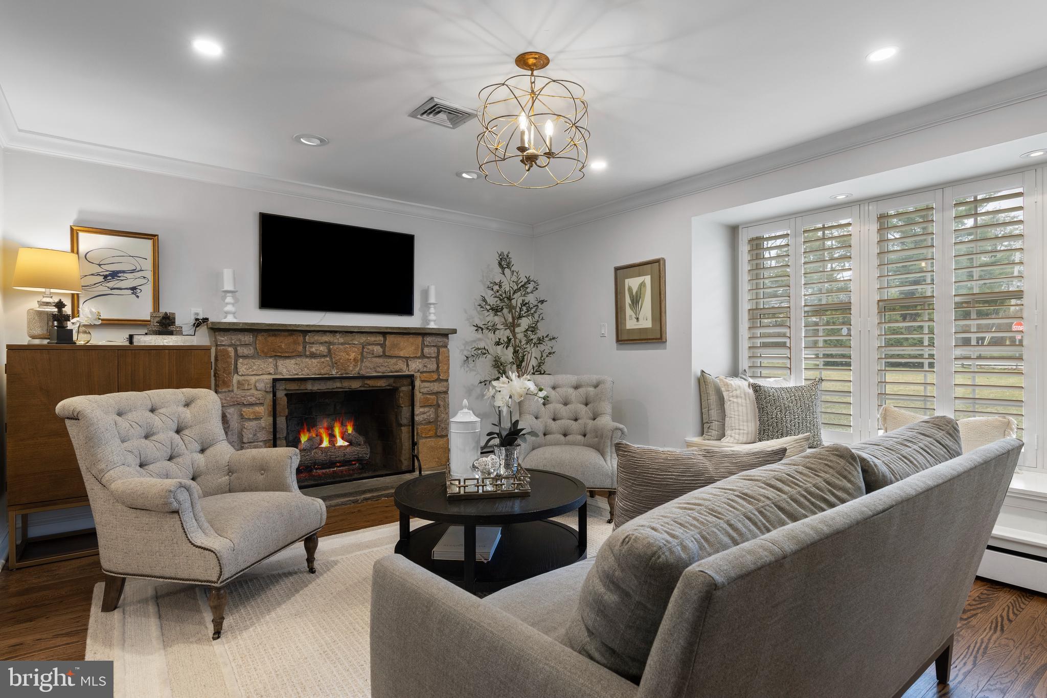 131 Sugartown Road Devon, PA 19333 - Photo 5 of 69