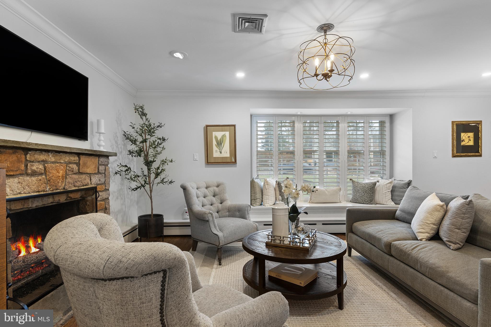 131 Sugartown Road Devon, PA 19333 - Photo 6 of 69