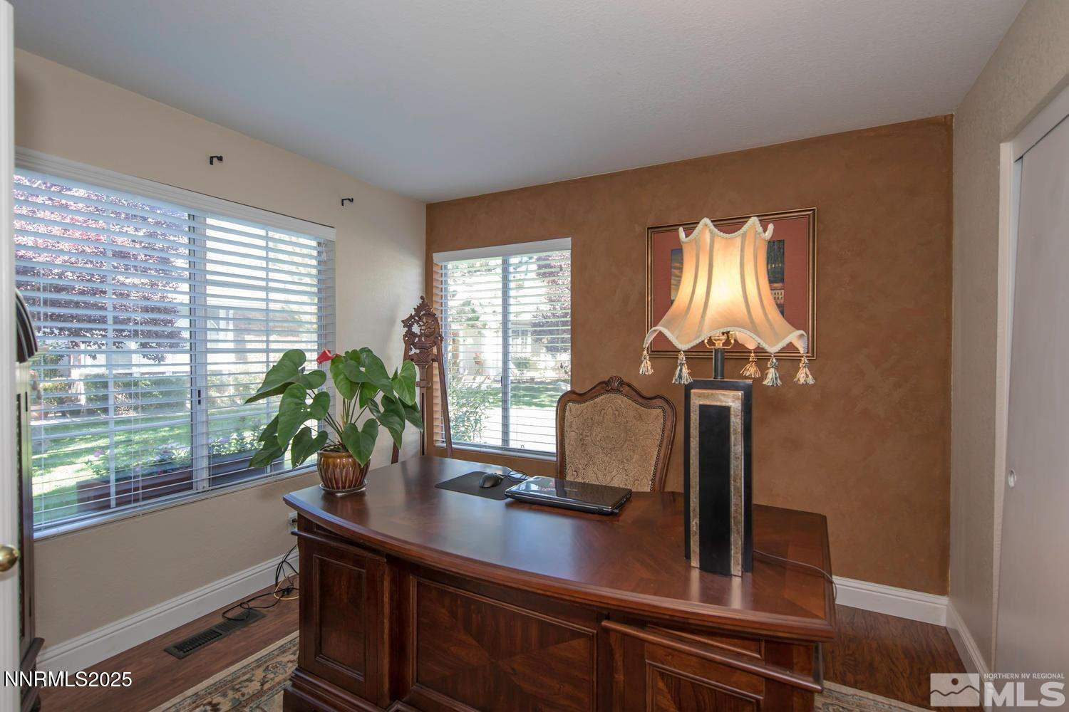 831 Blue Falls Place Reno, NV 89511 - Photo 20 of 57 831 Blue Falls Pl Reno NV-large-019-001-