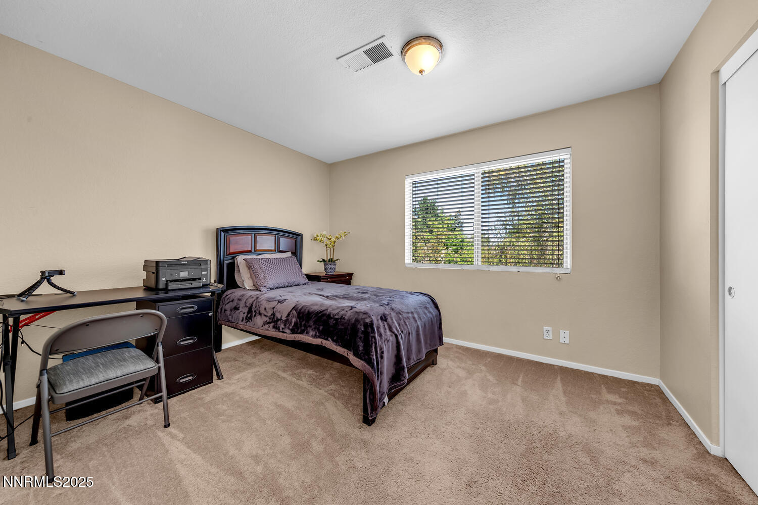 831 Blue Falls Place Reno, NV 89511 - Photo 31 of 57 831 Blue Falls Pl Reno NV-large-030-041-
