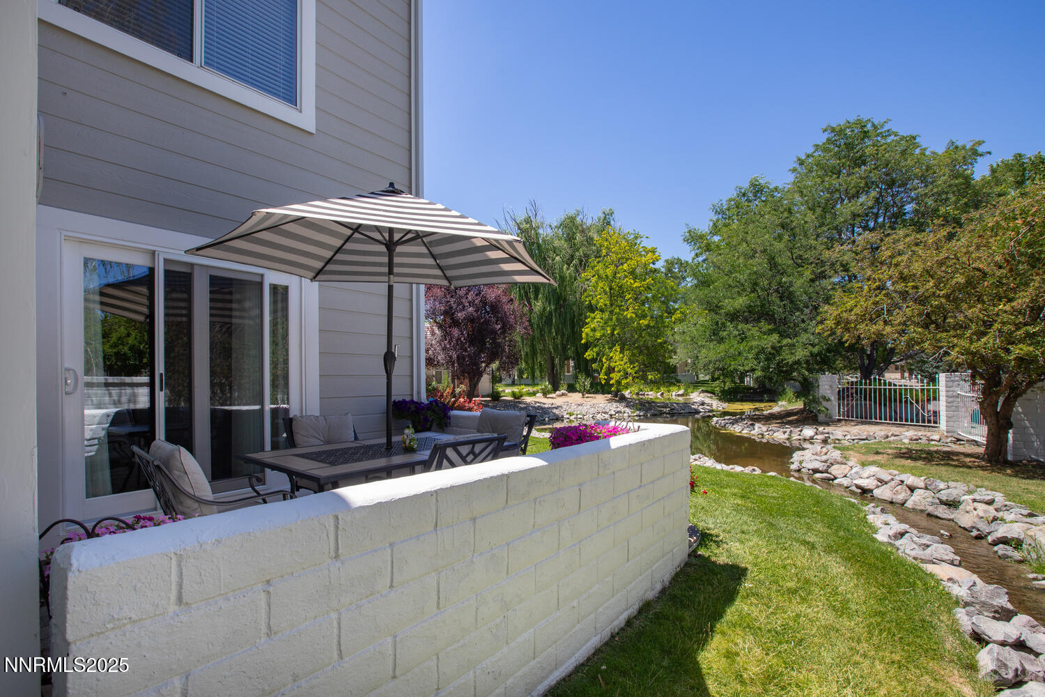 831 Blue Falls Place Reno, NV 89511 - Photo 39 of 57 831 Blue Falls Pl Reno NV-large-040-034-