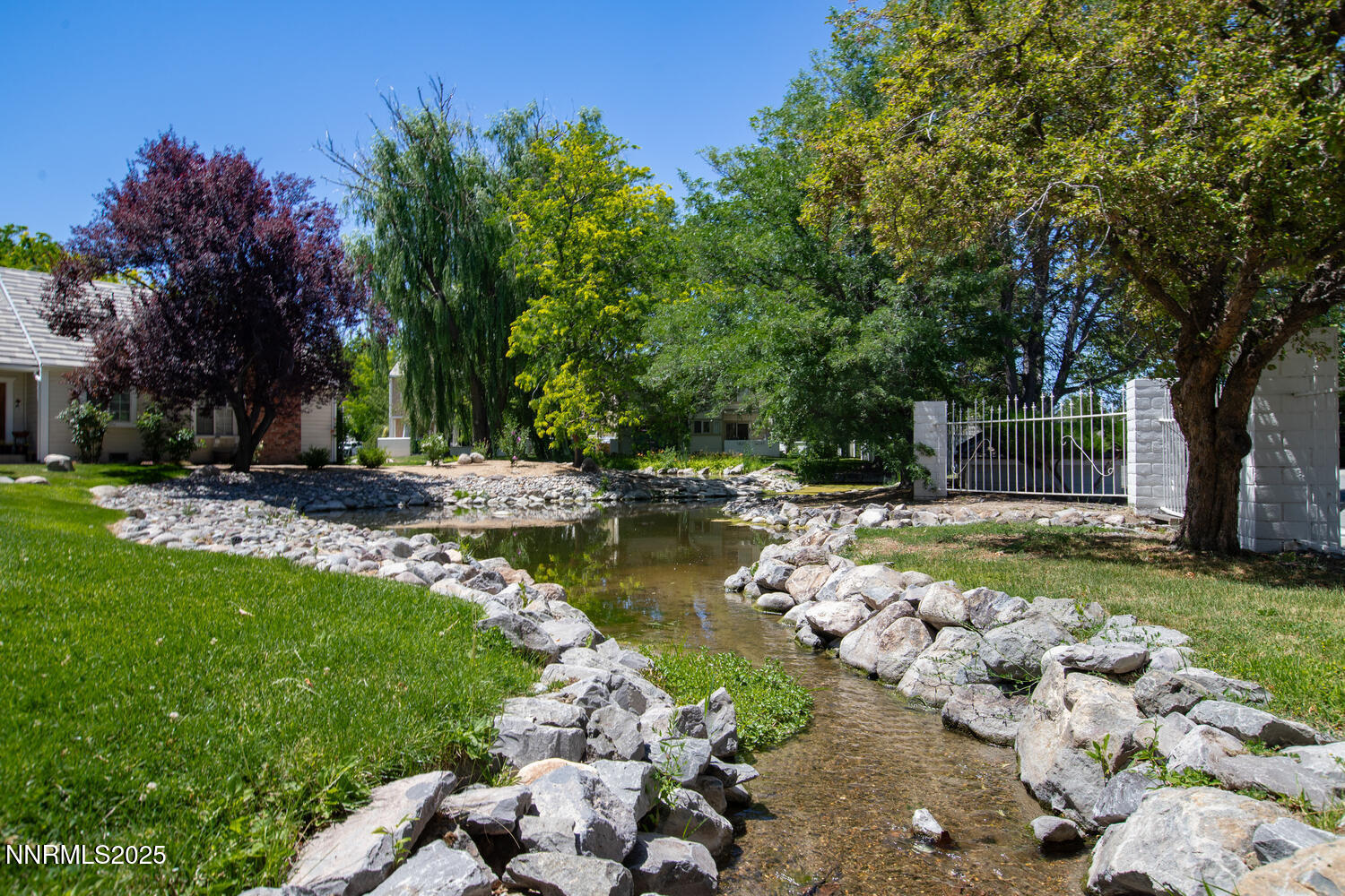831 Blue Falls Place Reno, NV 89511 - Photo 41 of 57 831 Blue Falls Pl Reno NV-large-042-003-