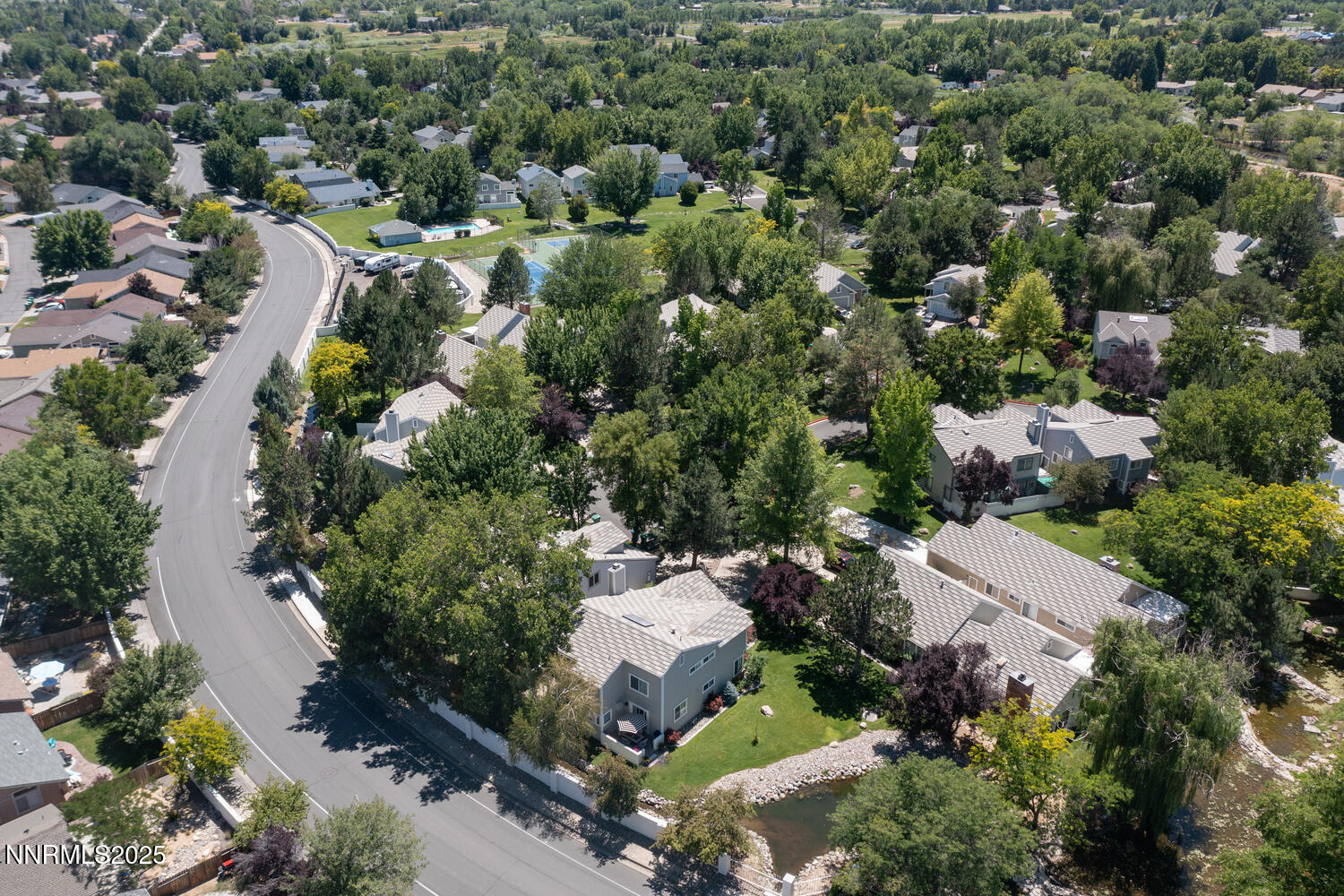 831 Blue Falls Place Reno, NV 89511 - Photo 47 of 57 831 Blue Falls Pl Reno NV-large-048-050-