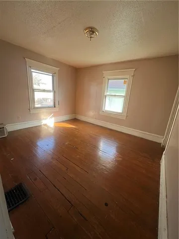 $139,900 | 2008 East 36th Street, Kansas City, MO 64109