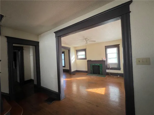 $139,900 | 2008 East 36th Street, Kansas City, MO 64109