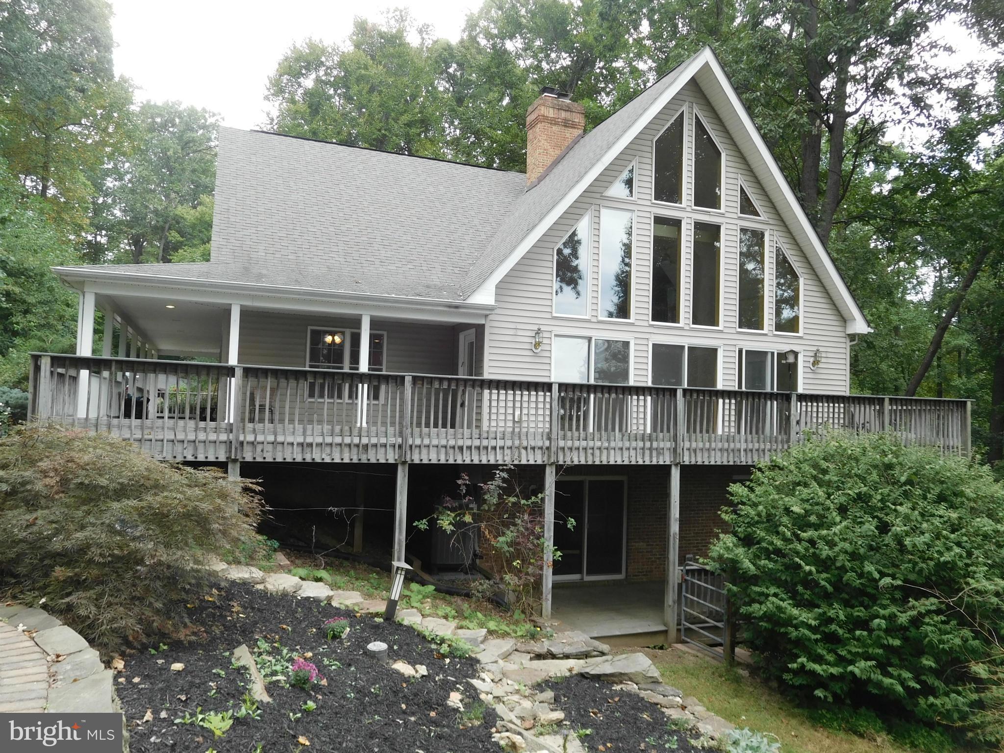 6220 Mt Phillip Road Frederick, MD 21703 - Photo 1 of 30 Exterior (Front)