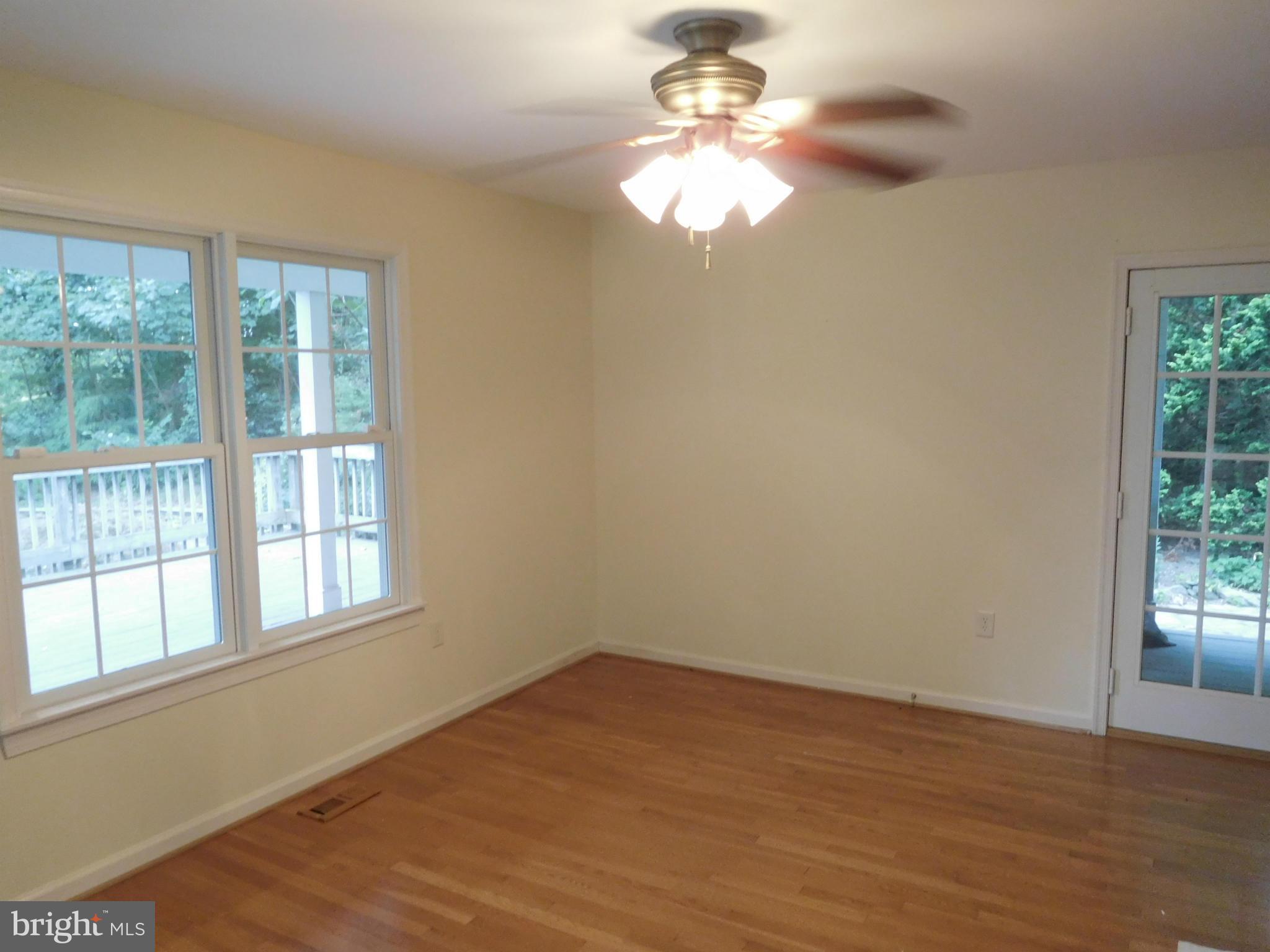 6220 Mt Phillip Road Frederick, MD 21703 - Photo 20 of 30 Dining Room
