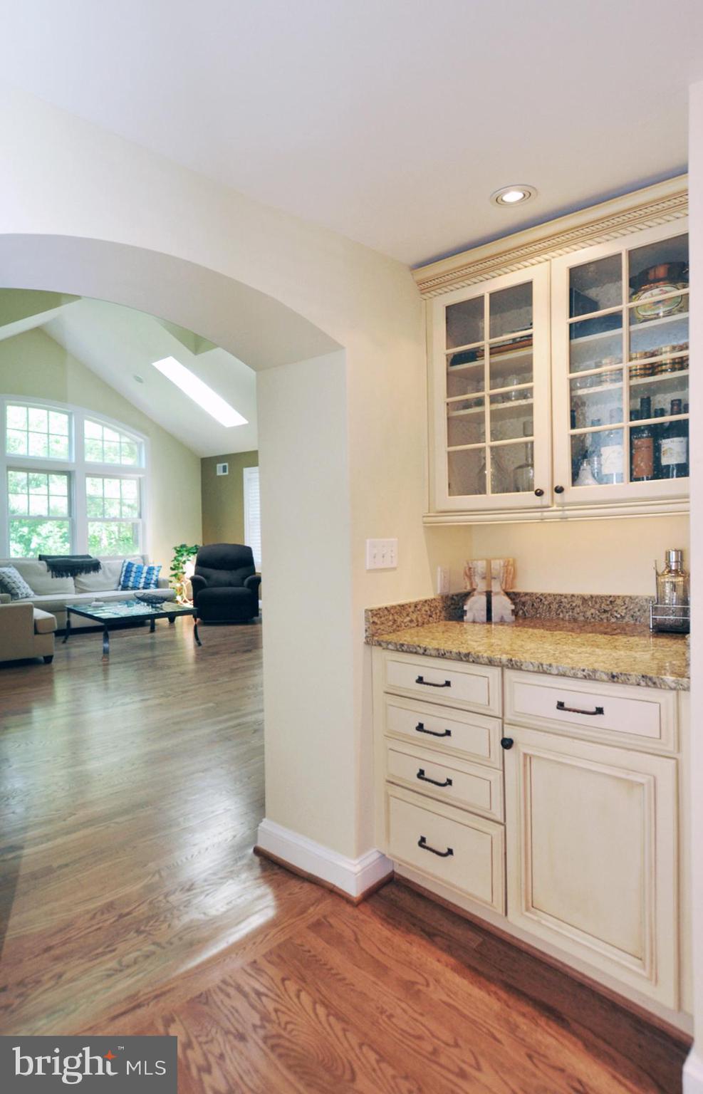 5411 Lambeth Road Bethesda, MD 20814 - Photo 15 of 43 Butler's Pantry