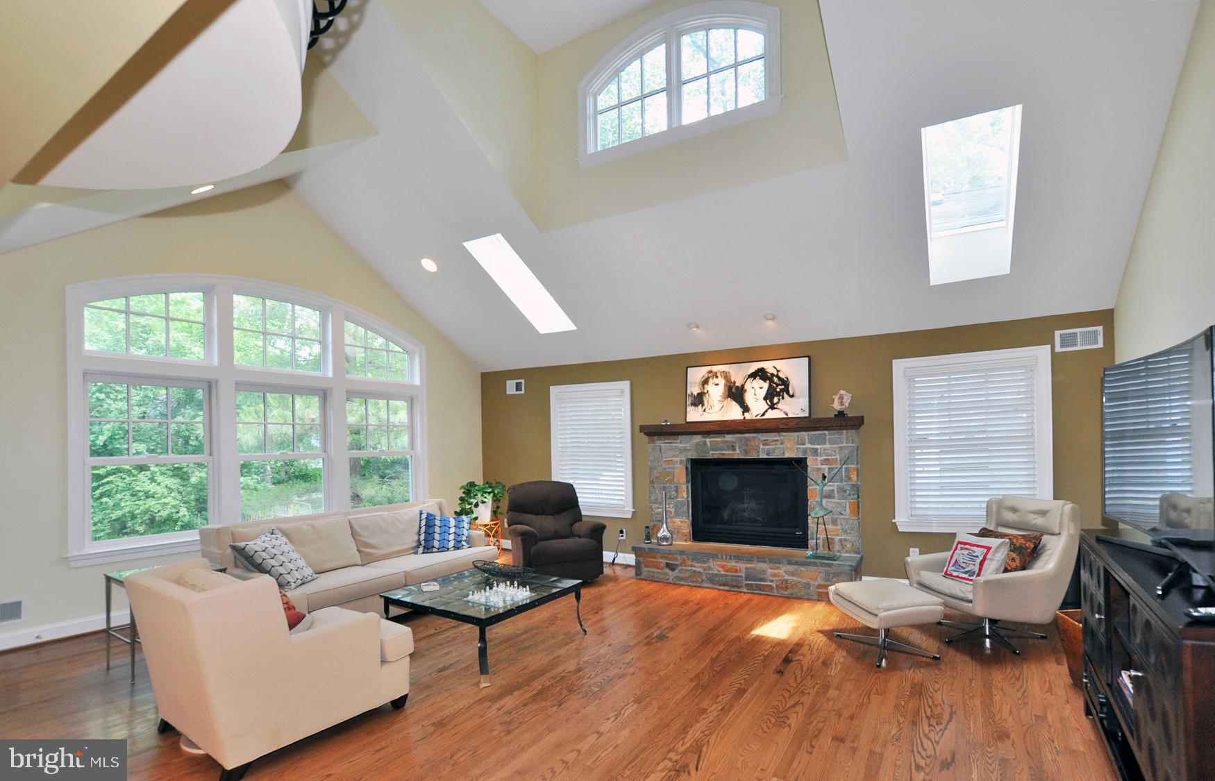 5411 Lambeth Road Bethesda, MD 20814 - Photo 42 of 43 Family Room