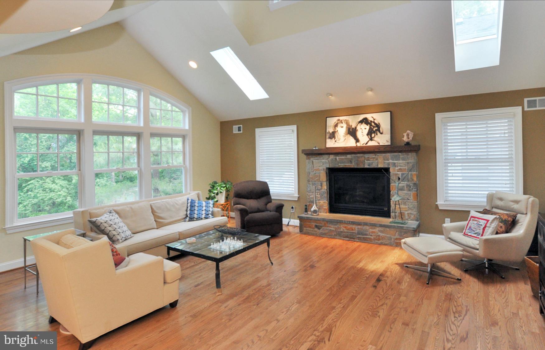 5411 Lambeth Road Bethesda, MD 20814 - Photo 6 of 43 Gorgeous, sun-lit Family Room