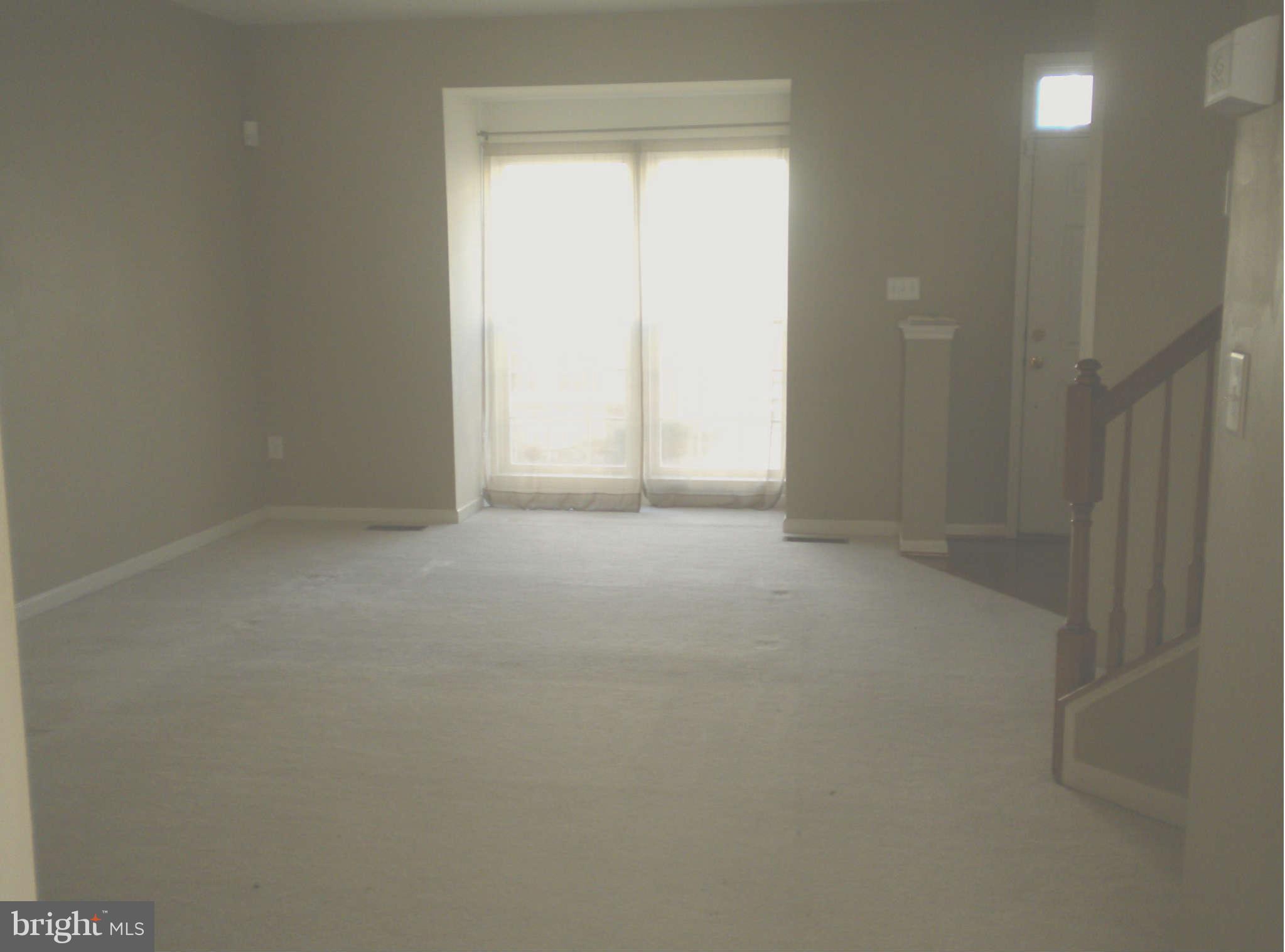 9304 Summit View Way Perry Hall, MD 21128 - Photo 14 of 26 Living Room
