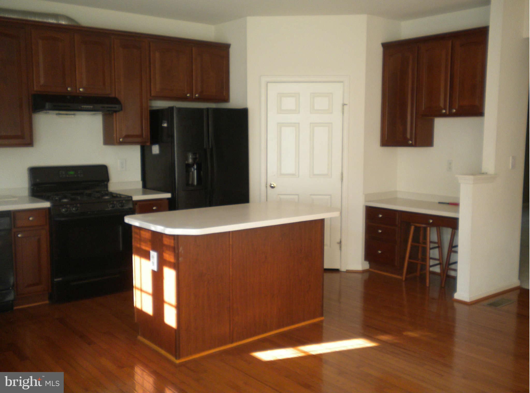 9304 Summit View Way Perry Hall, MD 21128 - Photo 6 of 26 Kitchen