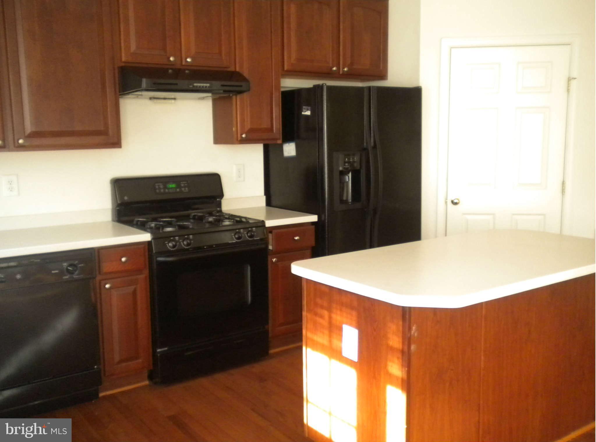 9304 Summit View Way Perry Hall, MD 21128 - Photo 7 of 26 Kitchen