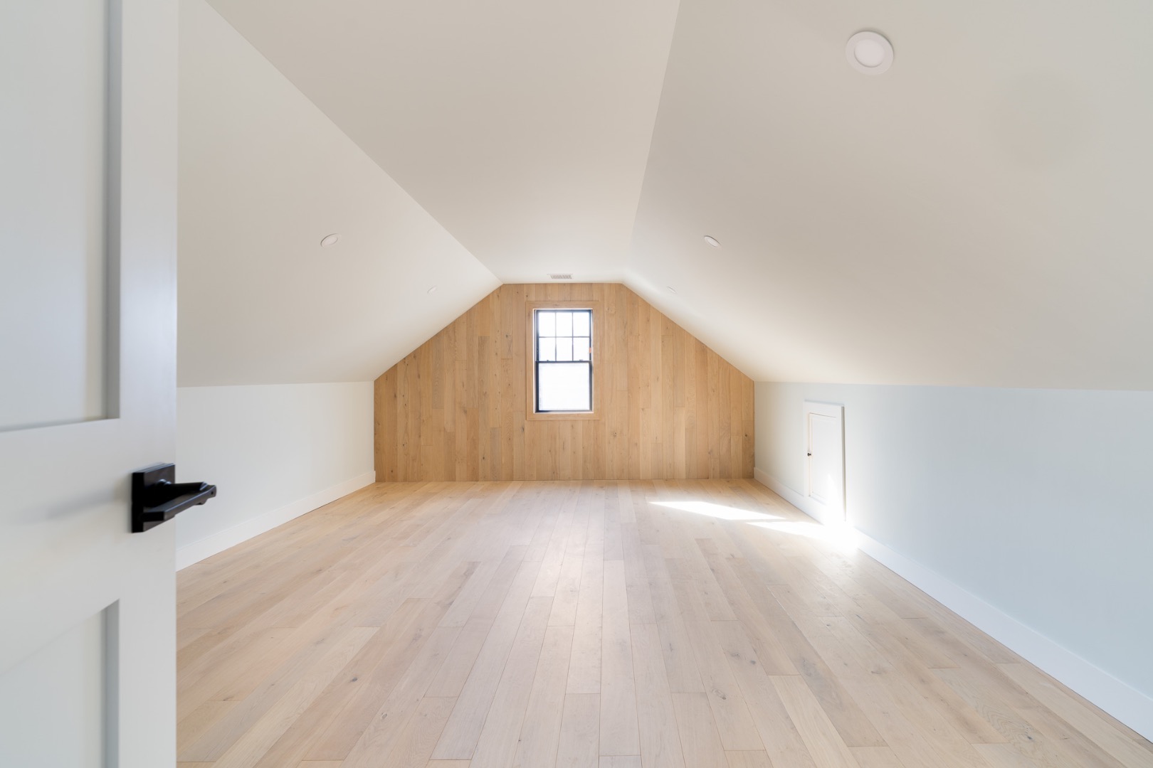 75 Fairgrounds Road Nantucket, MA 02554 - Photo 12 of 29