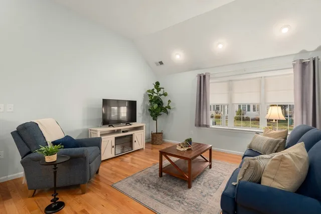 $579,000 | 42 Brewster Road, Unit 42, Stoughton, MA 02072