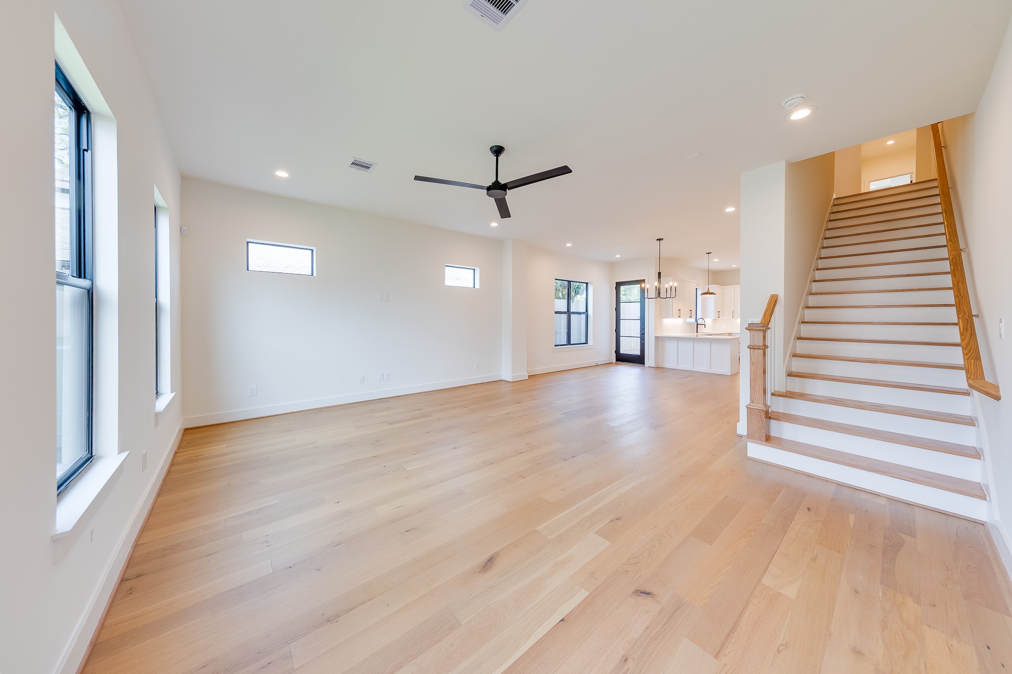 5709 Gano Street Houston, TX 77009 - Photo 14 of 47