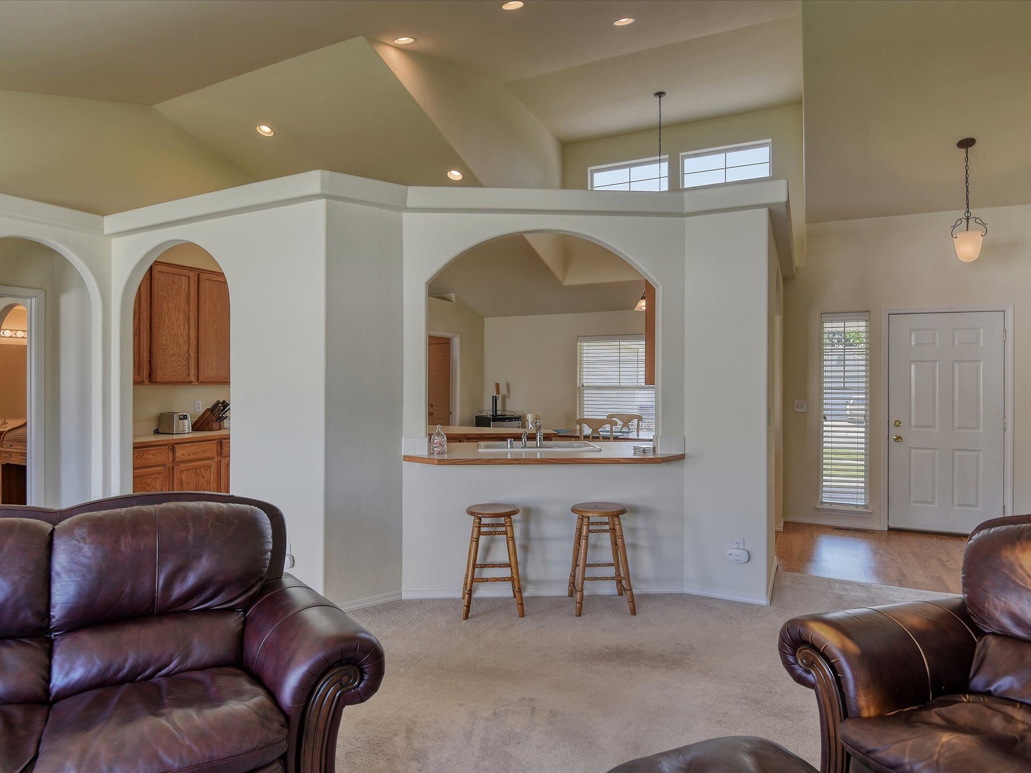 611 South Holiday Road Greenacres, WA 99016 - Photo 8 of 42
