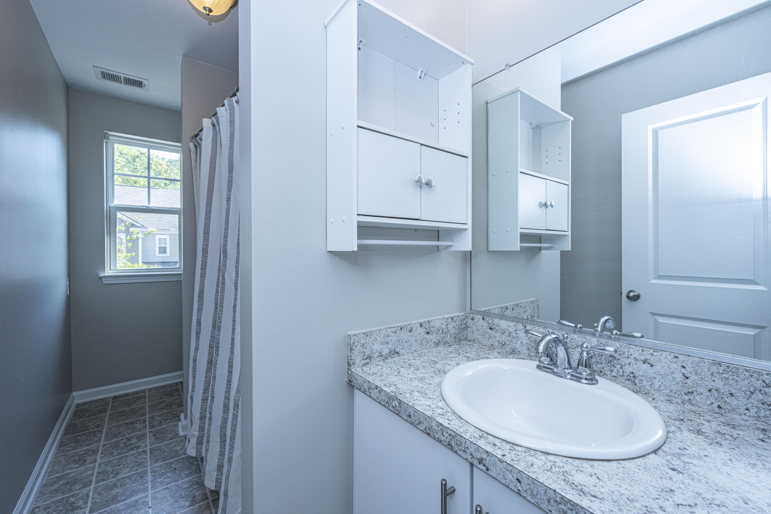 4955 Farm Lake Road Summerville, SC 29485 - Photo 25 of 31 Full Bath