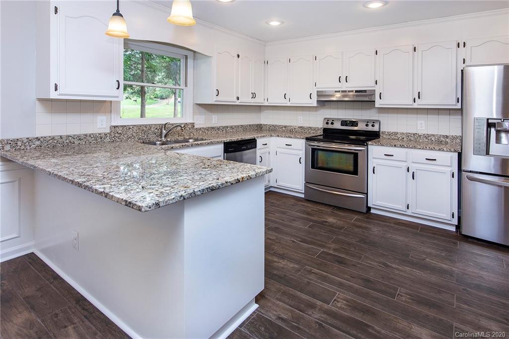 312 Southland Road Huntersville, NC 28078 - Photo 8 of 20 Gallery Image 8