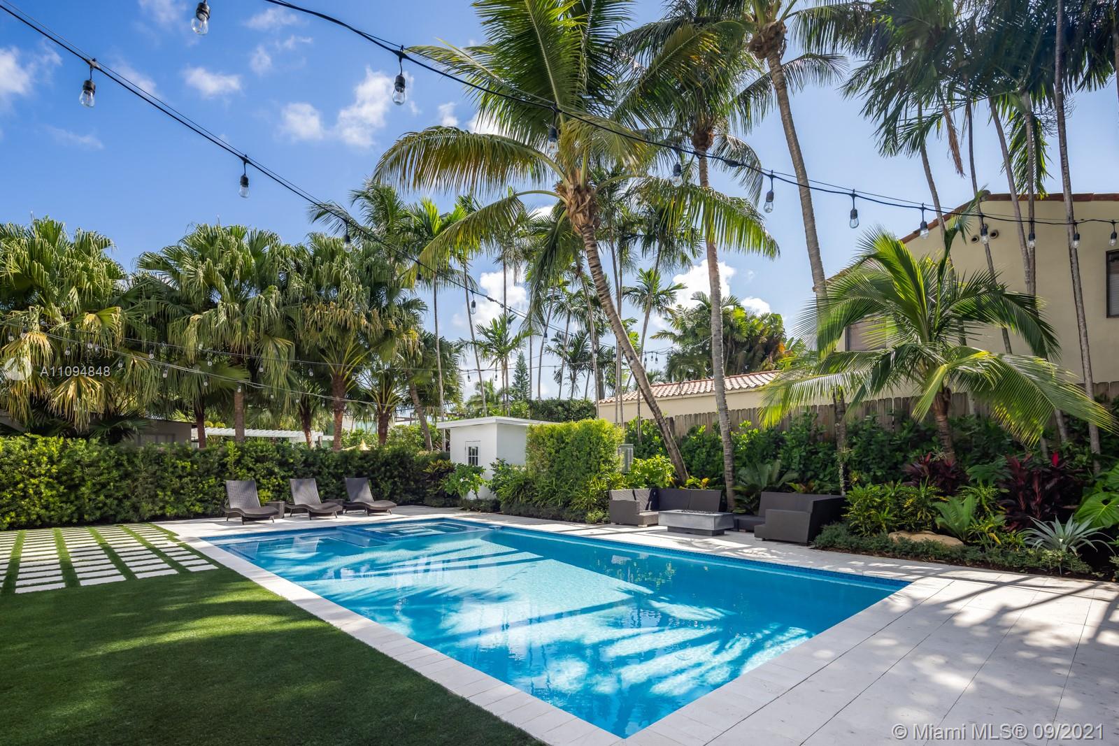 5235 North Bay Road Miami Beach, FL 33140 - Photo 3 of 22