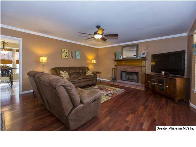 270 John Circle Springville, AL 35146 - Photo 3 of 28