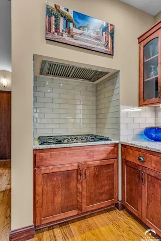 $985,000 | 201 Fall Creek Road, Lawrence, KS 66049