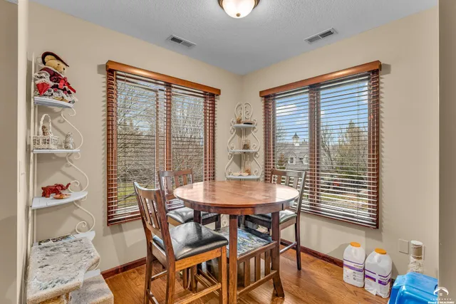 $985,000 | 201 Fall Creek Road, Lawrence, KS 66049