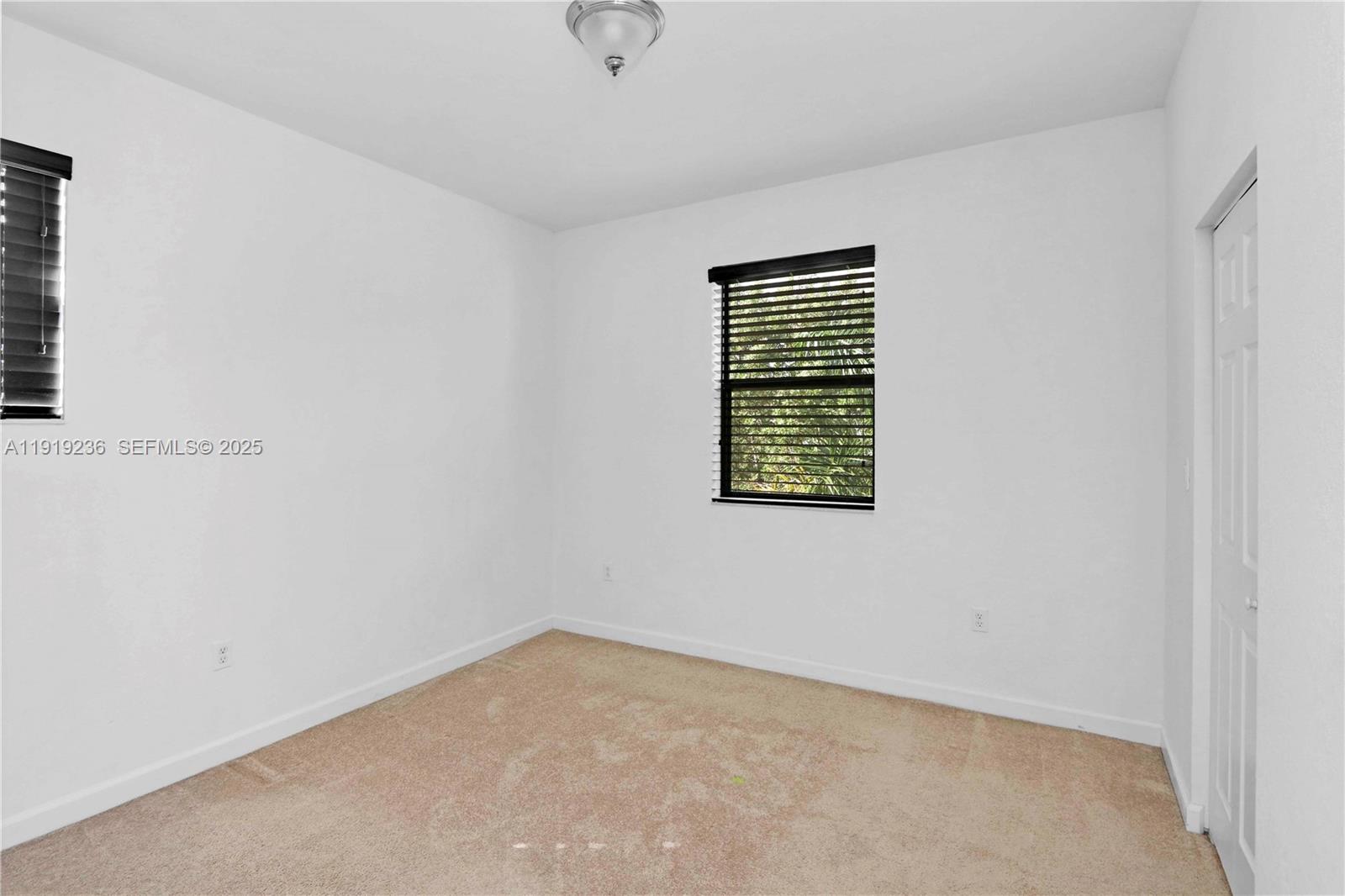 3441 Southeast 3rd Street Homestead, FL 33033 - Photo 13 of 29