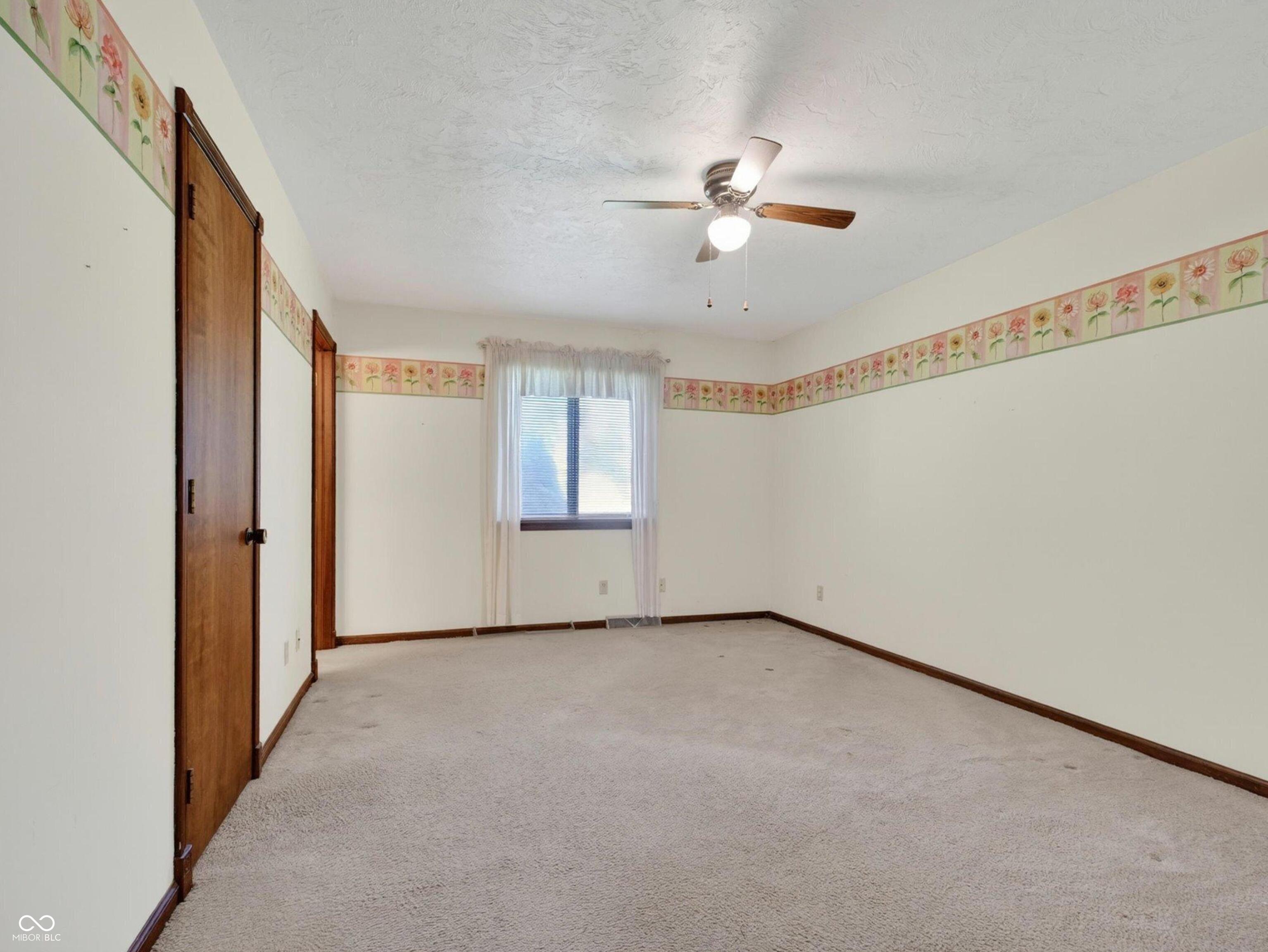 8782 Surrey Drive Pendleton, IN 46064 - Photo 18 of 34