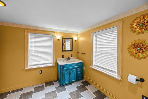 $280,000 | 163 Silvers Mills Road, Dexter, ME 04930