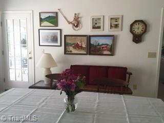 785 Carson Road Pilot Mountain, NC 27041 - Photo 24 of 30 Dining/Sitting Room