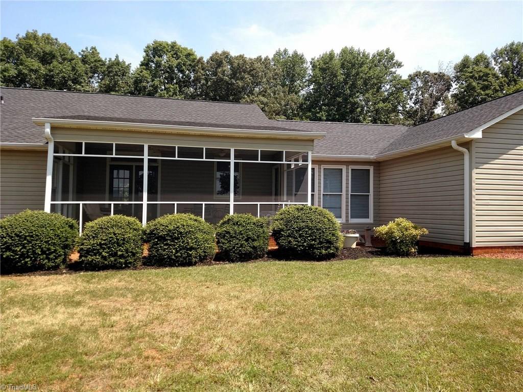 785 Carson Road Pilot Mountain, NC 27041 - Photo 10 of 30 Gallery Image 10