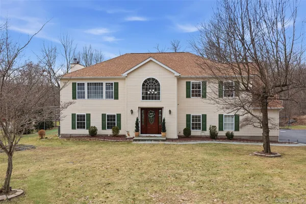 $997,000 | 37 Somers Hills Road, Carmel, NY 10512