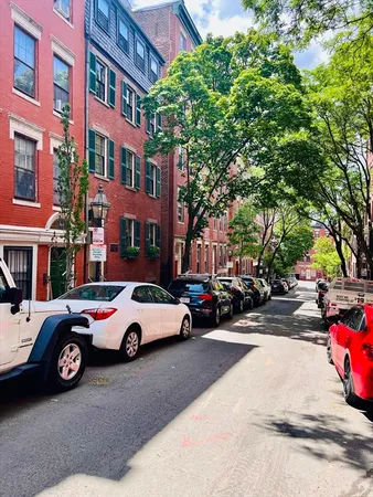 $2,900 | 59 Phillips Street, Unit 5, Boston, MA 02114