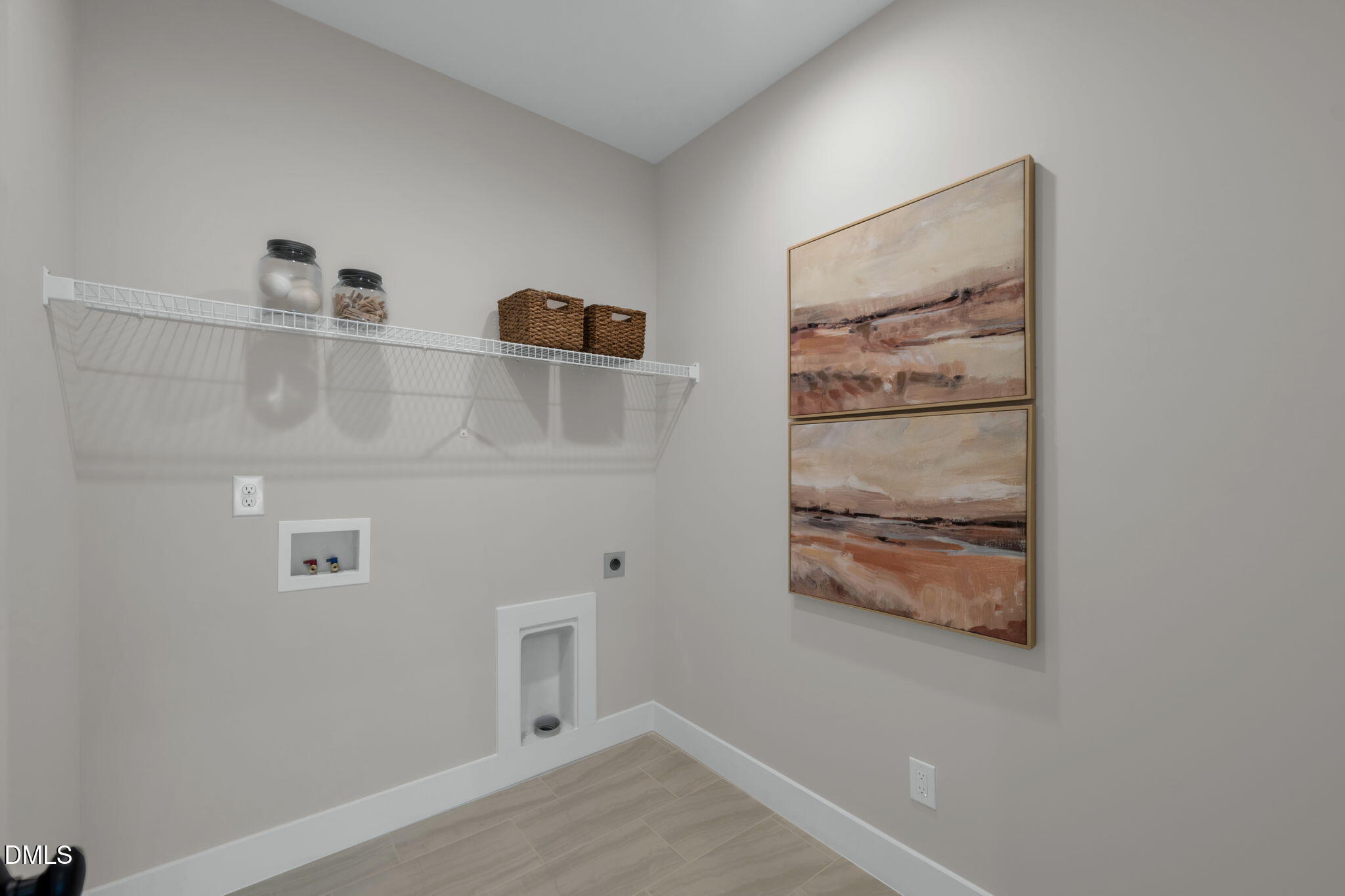 964 Double Helix Road Apex, NC 27523 - Photo 20 of 37 a picture of a room