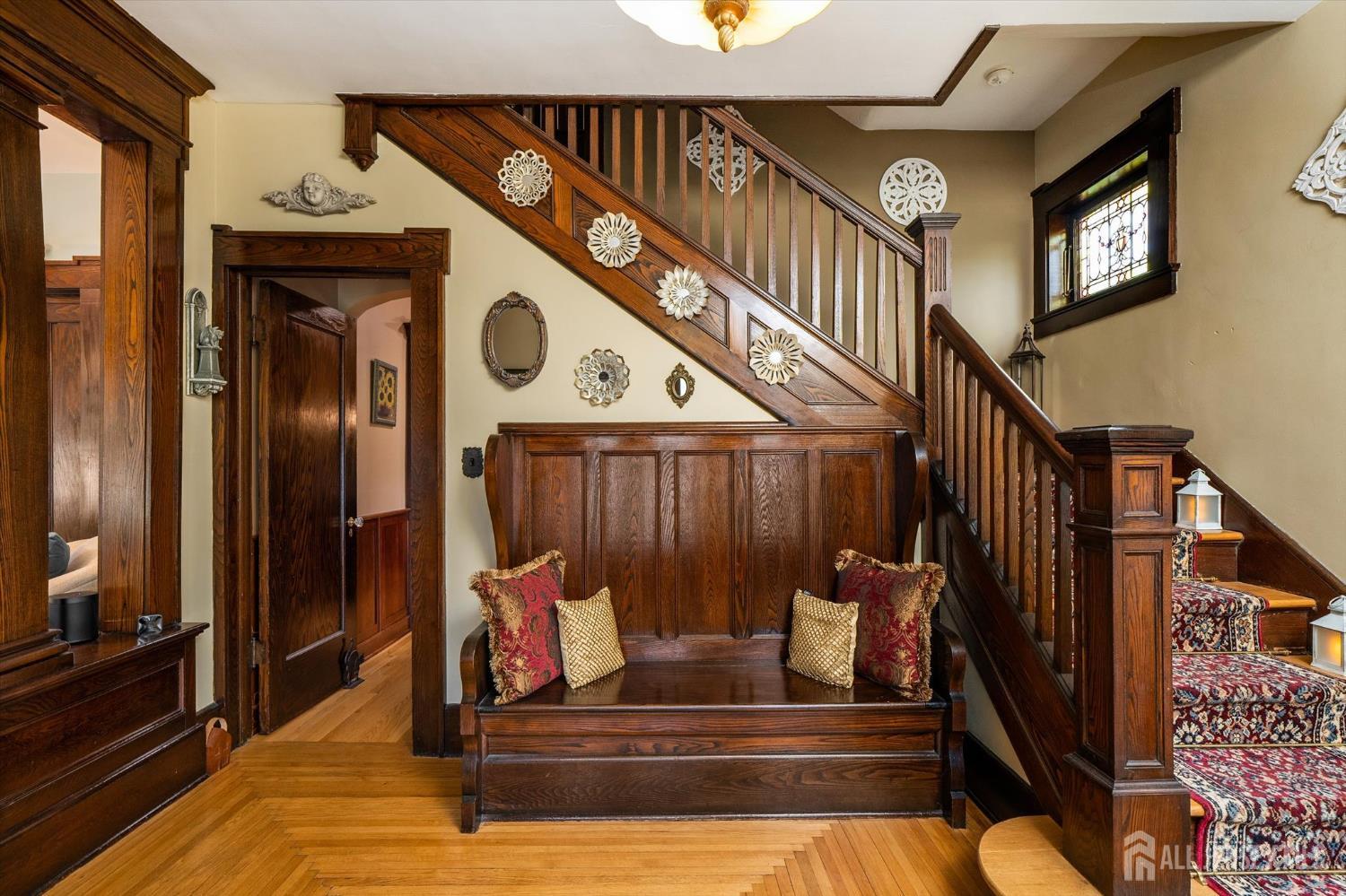 439 Georges Road Dayton, NJ 08810 - Photo 4 of 46