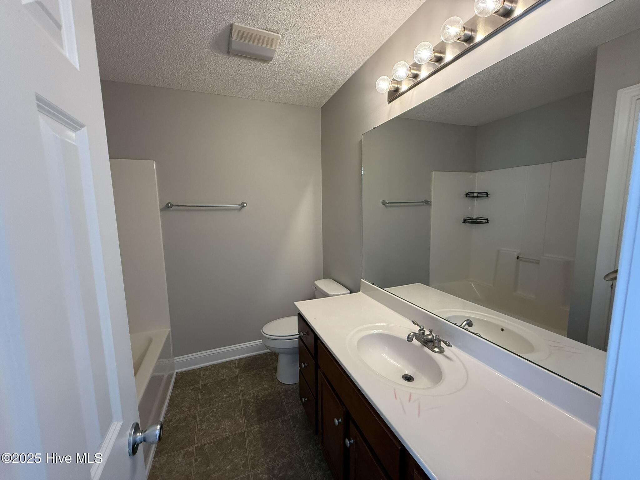 4215 Dudleys Grant Drive, Unit F Winterville, NC 28590 - Photo 16 of 19 97