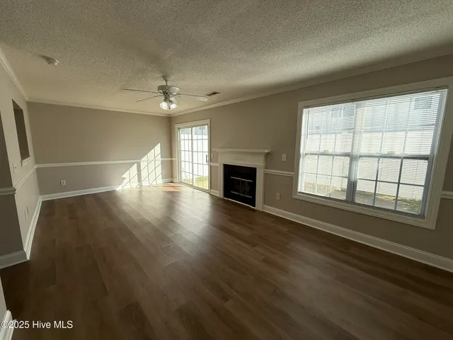 $1,500 | 4215 Dudleys Grant Drive, Unit F, Winterville, NC 28590