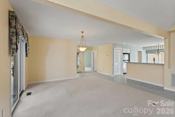 $495,000 | 514 Cobblestone Lane, Flat Rock, NC 28731