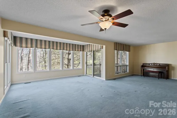 $495,000 | 514 Cobblestone Lane, Flat Rock, NC 28731