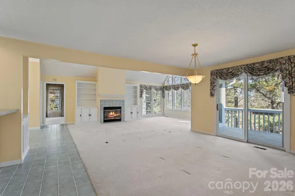 $495,000 | 514 Cobblestone Lane, Flat Rock, NC 28731