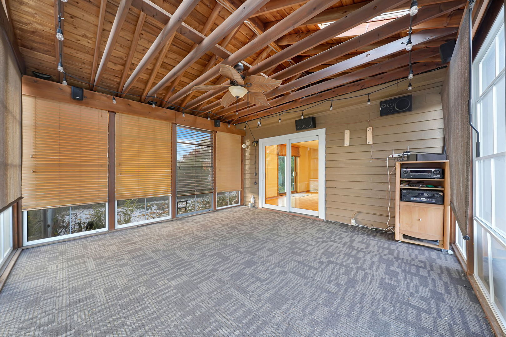 4-n040 Nugent Street Addison, IL 60101 - Photo 34 of 48 a view of an empty room with a window